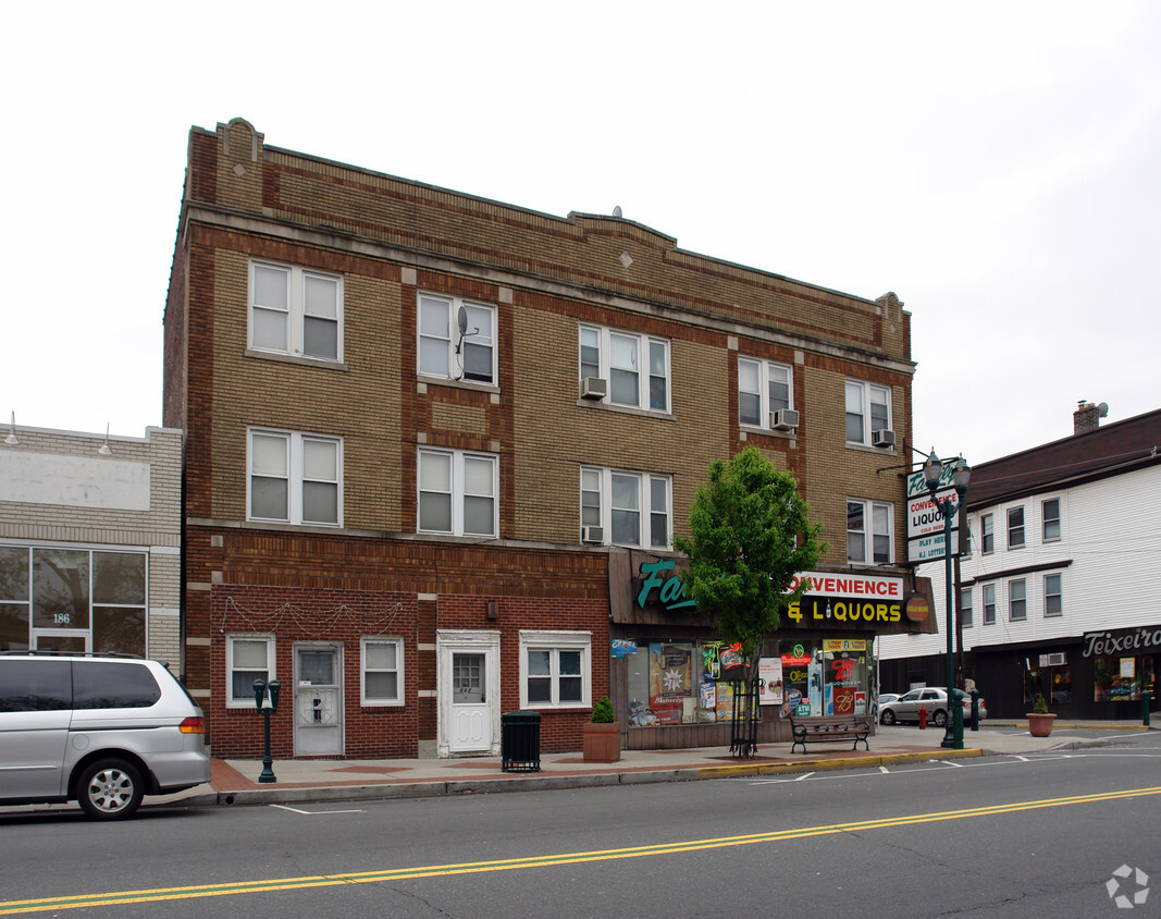 178 Kearny Ave, Kearny, NJ 07032 - Apartments in Kearny, NJ ...