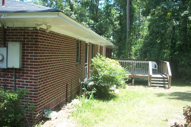 Building Photo - 4140 Hickory St