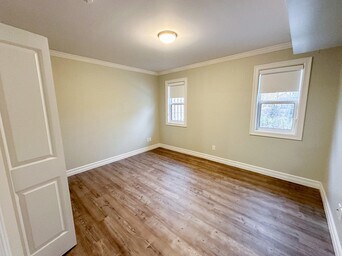 Photo du bâtiment - Eastside Village Townhomes