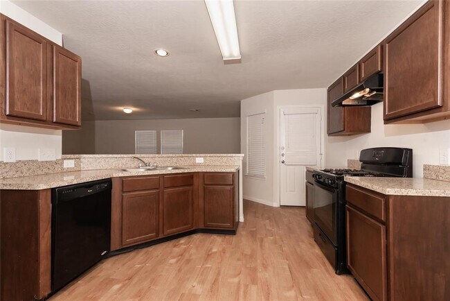 Foto del edificio - 12606 Lady Slipper Rd