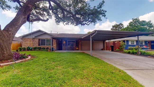Foto del edificio - 3011 Larknolls Ln
