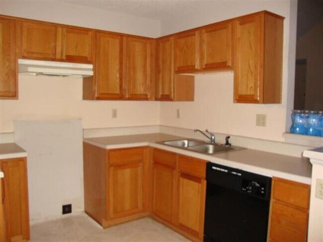 Foto del edificio - 7055 Showboat Ln