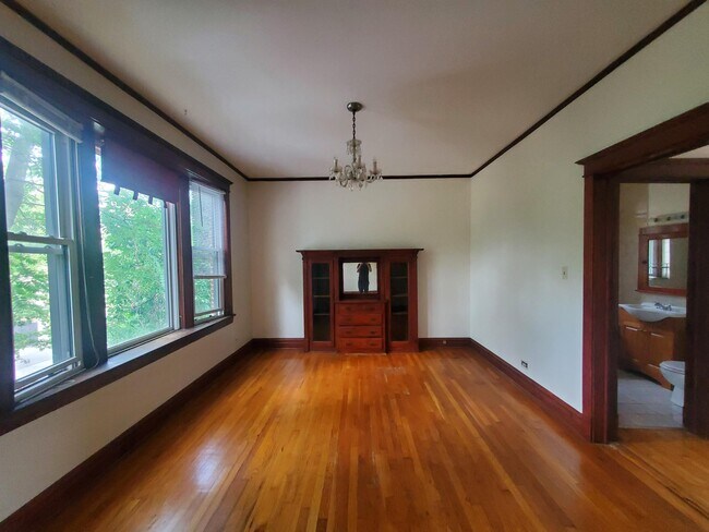 Foto del edificio - 2109 N Richmond St