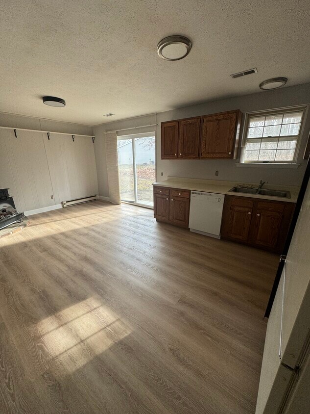 497 Broken Oak Ct, Mansfield, OH 44904 Townhome Rentals in Mansfield