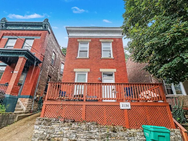 Foto del edificio - 2156 W Clifton Ave