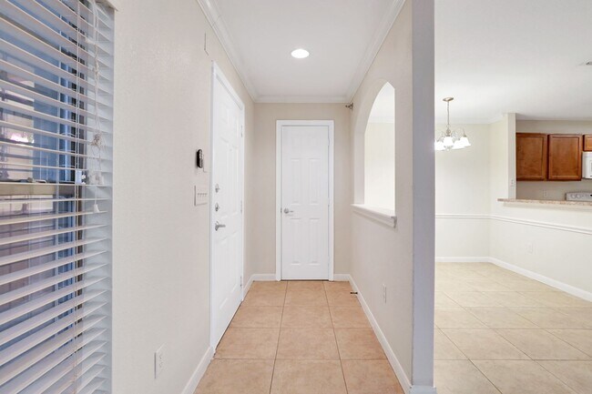 Foto del edificio - 7323 Snowden Rd