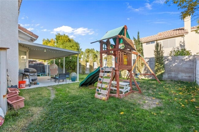 Foto del edificio - 5862 Trailblazer Dr