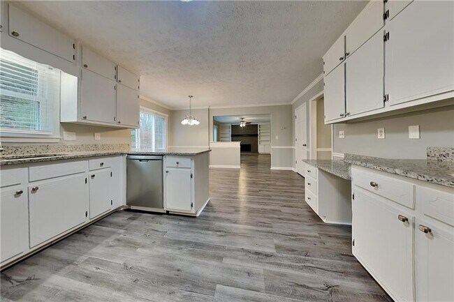 Foto del edificio - 3013 Meadowsweet Trail