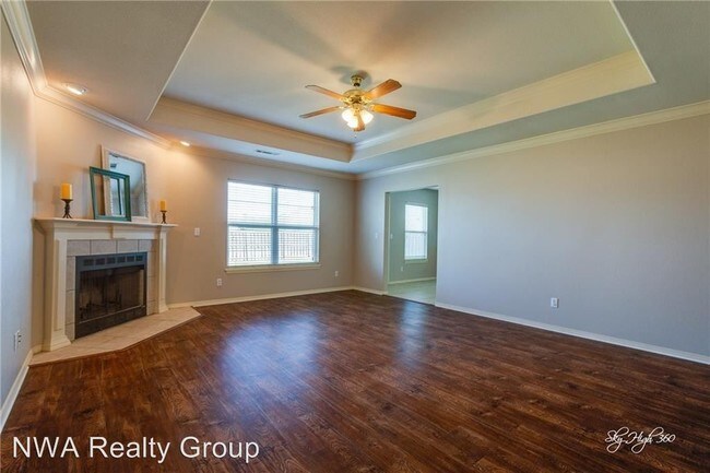 Building Photo - 4 br, 2 bath House - 805 SW Crystal Street
