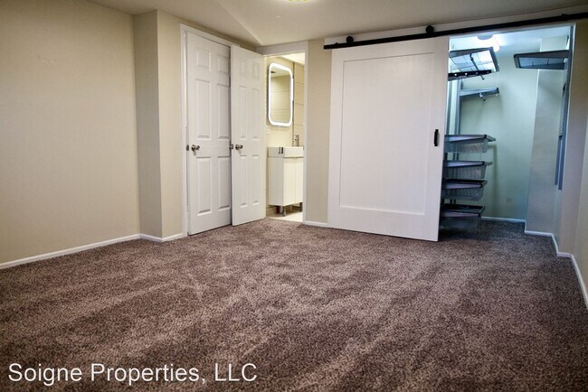 Building Photo - 3 br, 3 bath House - 1001 West 75th Street