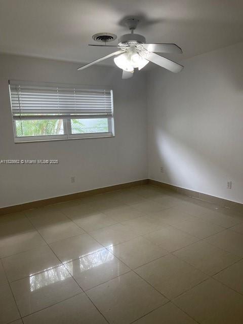 Foto del edificio - 2826 SW 24th Ter