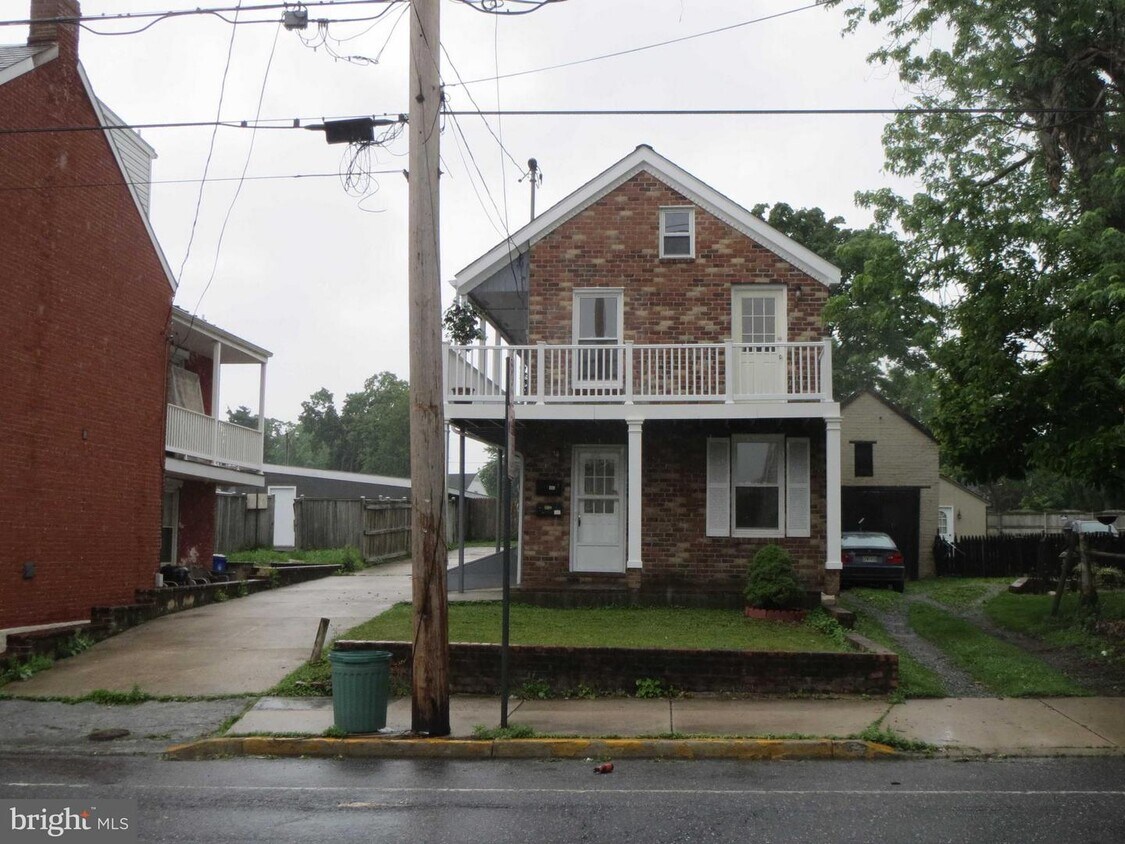 446 W South St, Frederick, MD 21701 House Rental in Frederick, MD