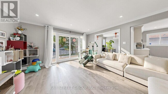 Building Photo - 65 Bessarion Rd