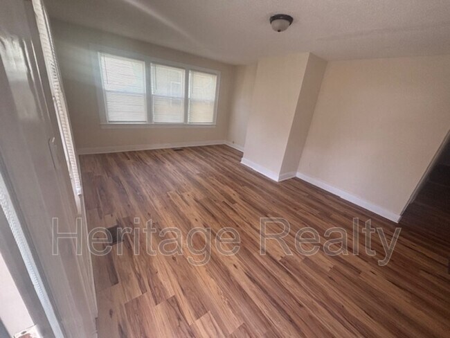 Foto del edificio - 2024 Atchley St