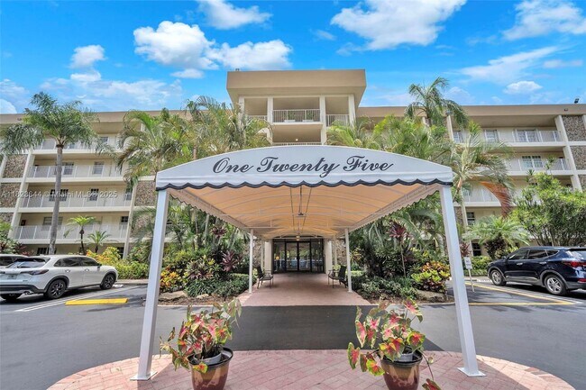 Foto del edificio - 4000 Cypress Grove Way