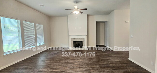 Building Photo - 67505 Emerald Dove Dr