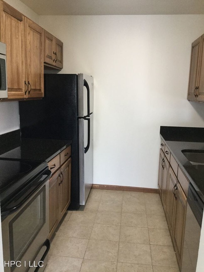 Foto del edificio - 7717 Radcliffe Dr