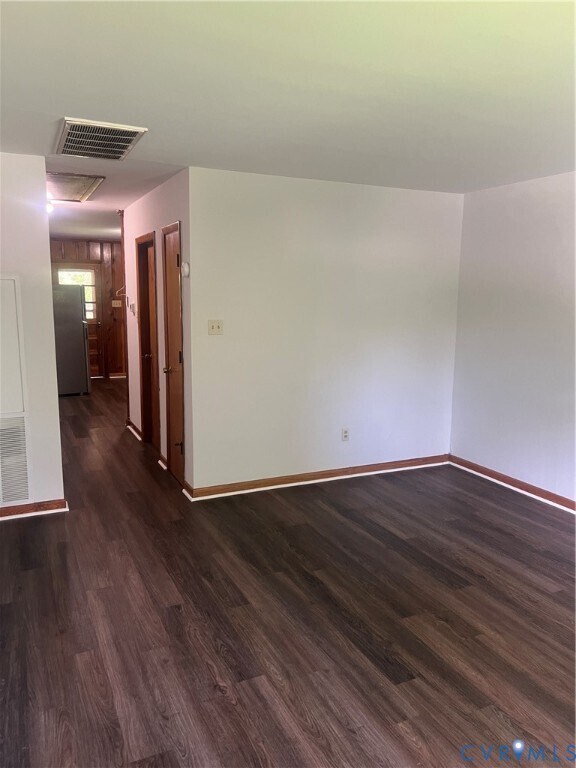 Foto del edificio - 2700 Maple St