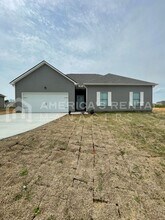 Building Photo - 853 Bethel Church Rd