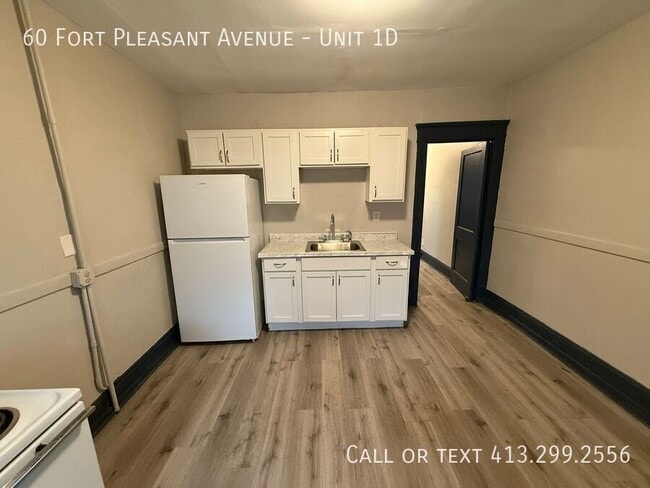 Foto del edificio - 60 Fort Pleasant Ave