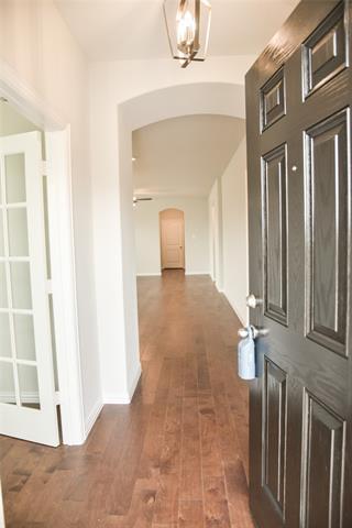 Building Photo - 2068 Barx Dr