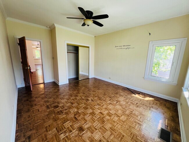 Dormitorio principal - 3122 Clinton Ave