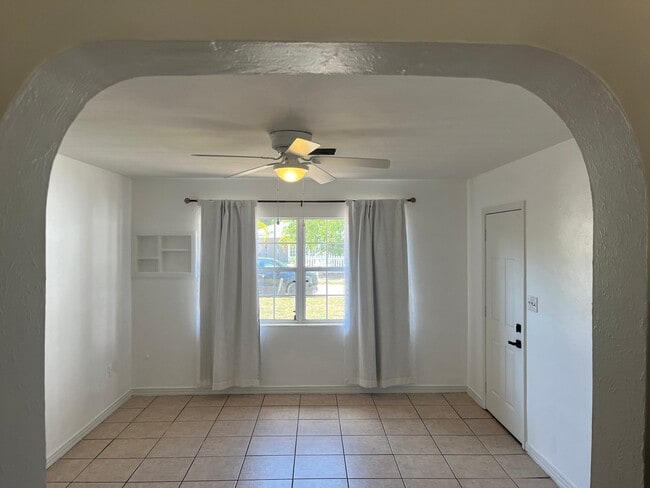Photo - 2164 Bougainvillea St House