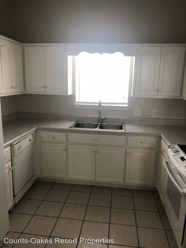Building Photo - 3 br, 2 bath House - 13213 Fernwood Pl.