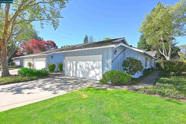 Building Photo - 200 Powhattan Ct