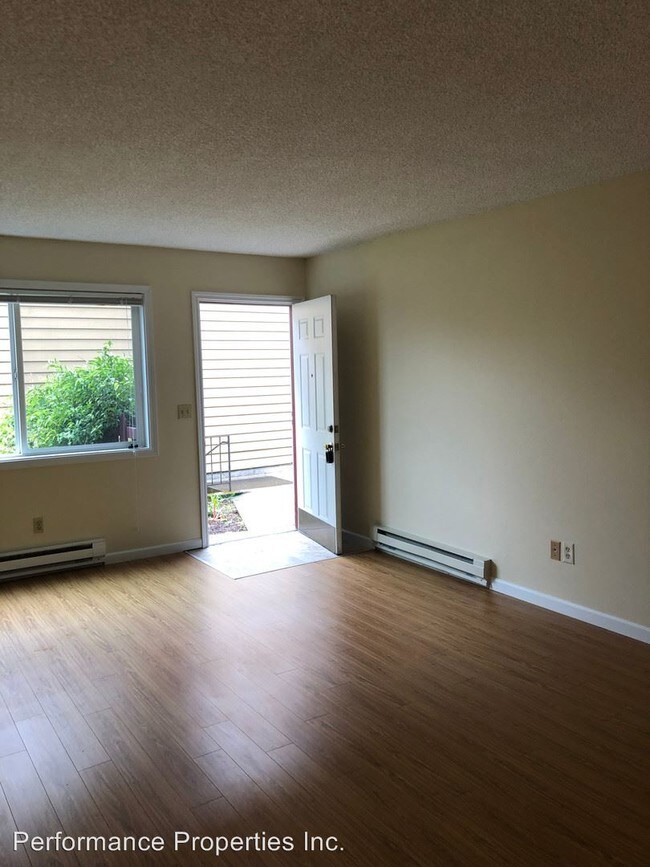 Foto del edificio - 3132-3212 SE 9th Ave