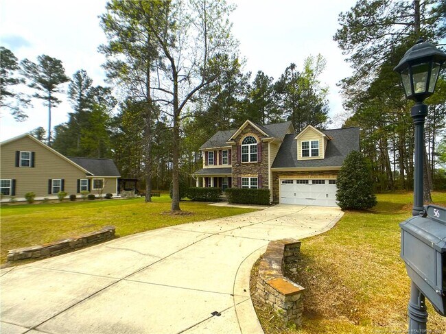 Foto del edificio - 56 Orchard Falls Dr
