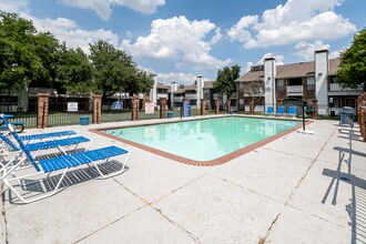 CAI7.jpg - Crossings at Irving Apartments