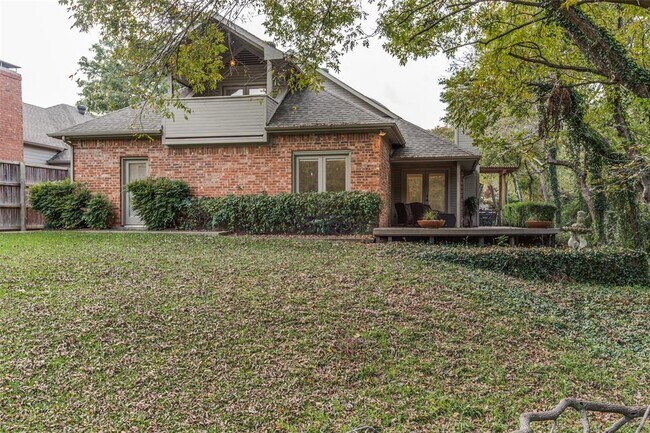 Foto del edificio - 6777 Northcreek Ln