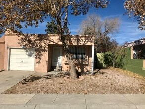 Building Photo - 13817 Jason Pl NE