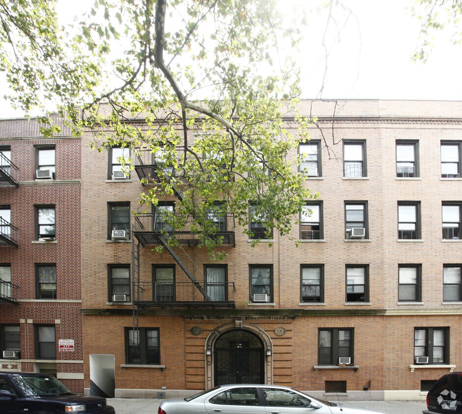 Foto del edificio - 30-35 34th St