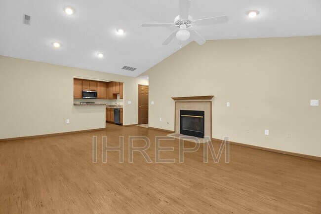 Building Photo - 3056 Catan Loop