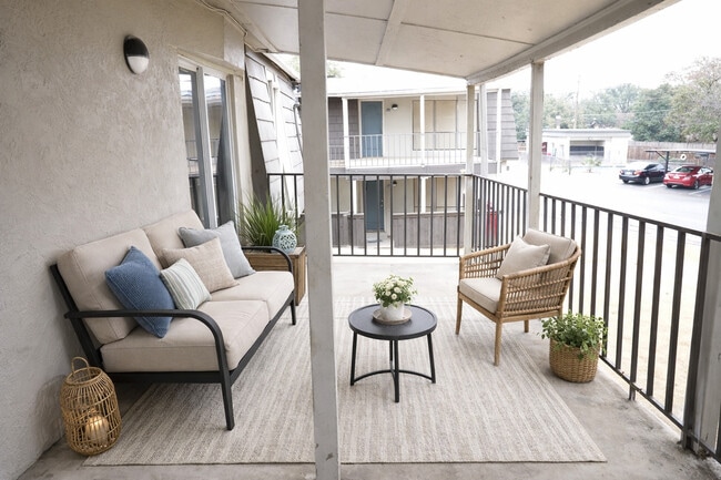 Building Photo - Northwood Hills Apartments