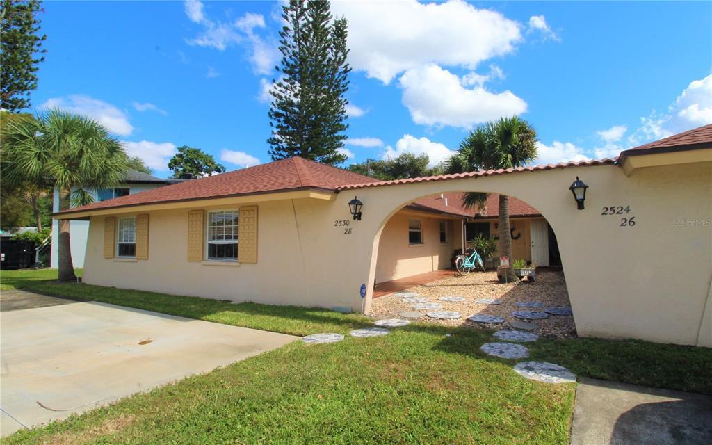 2528 Terry Ln Unit 2528, Sarasota, FL 34231 Condo for Rent in