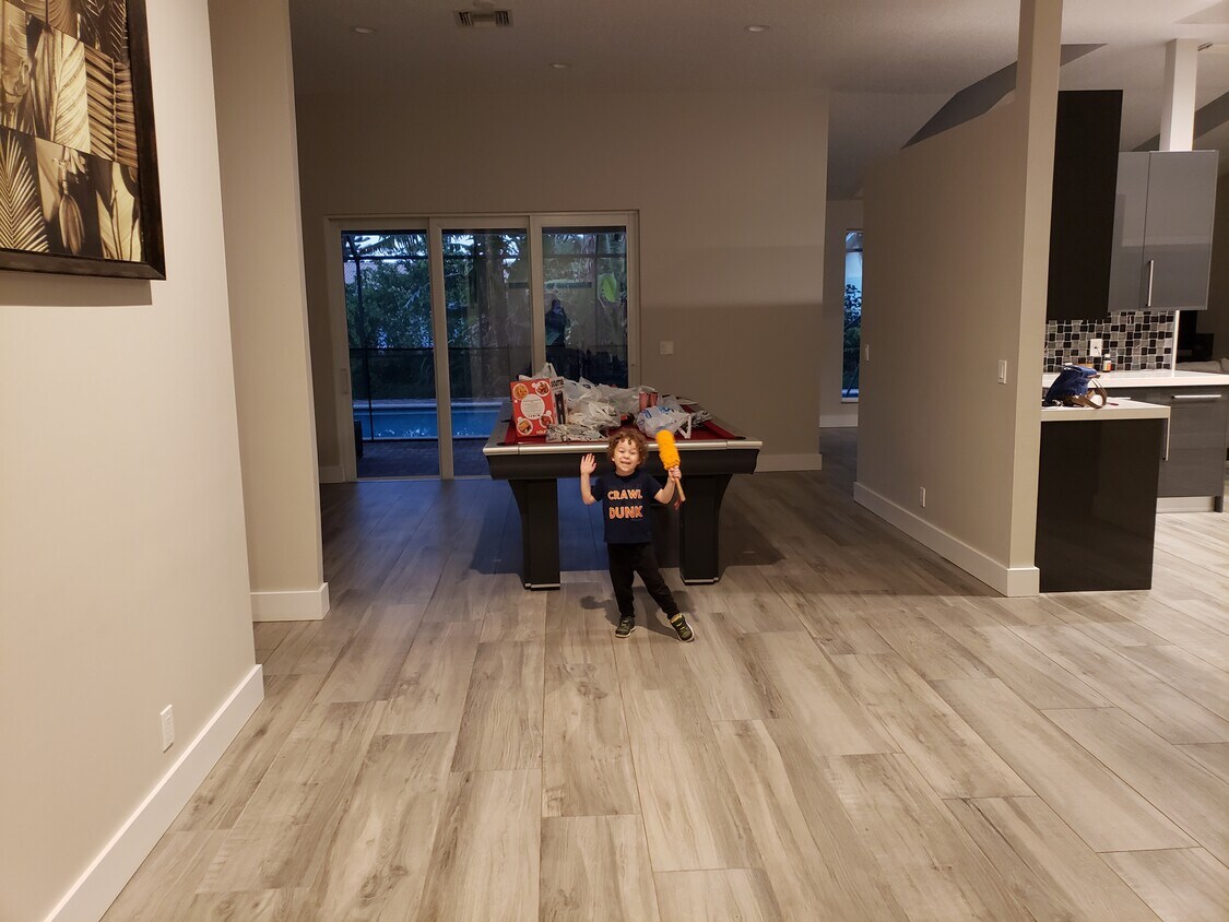 Foto principal - 11861 NW 24th St