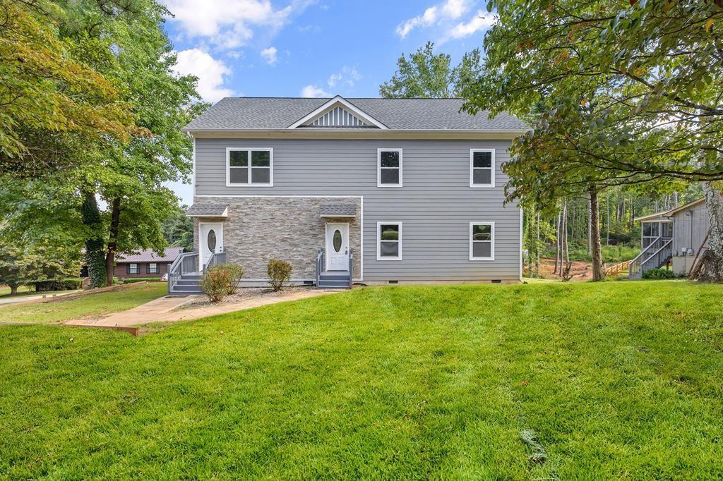 Foto principal - 841 N Price Rd