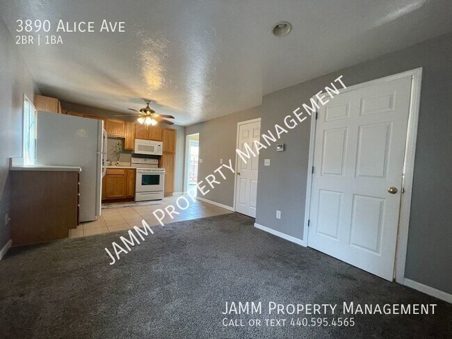 Building Photo - Single Family Home in Brunswick