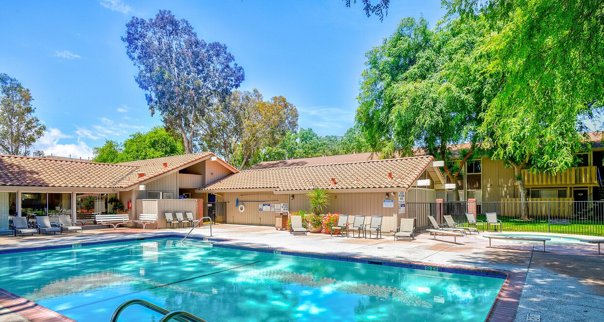 Primary Photo - Almaden Terrace Apartment Homes