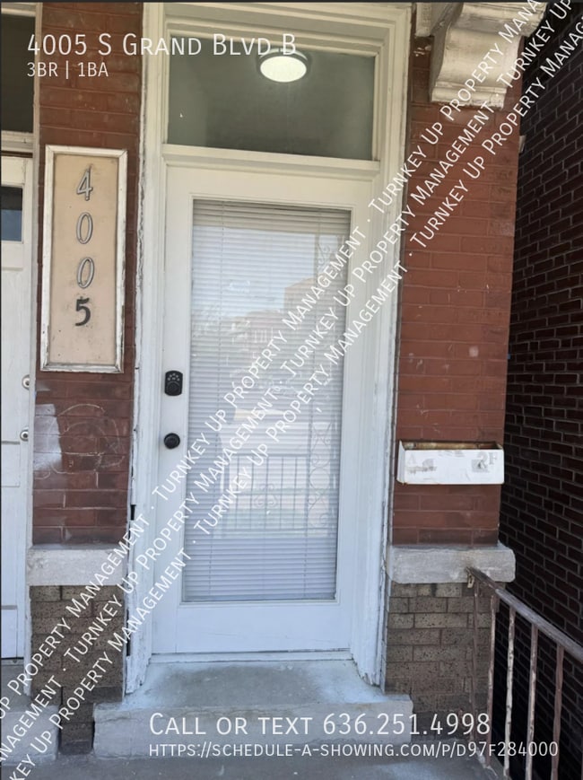 Foto del edificio - 4005 S Grand Blvd