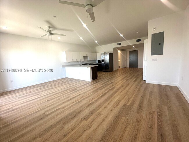 Foto del edificio - 20 NE 19th St