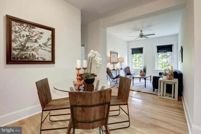 Foto del edificio - 1833 South St NW