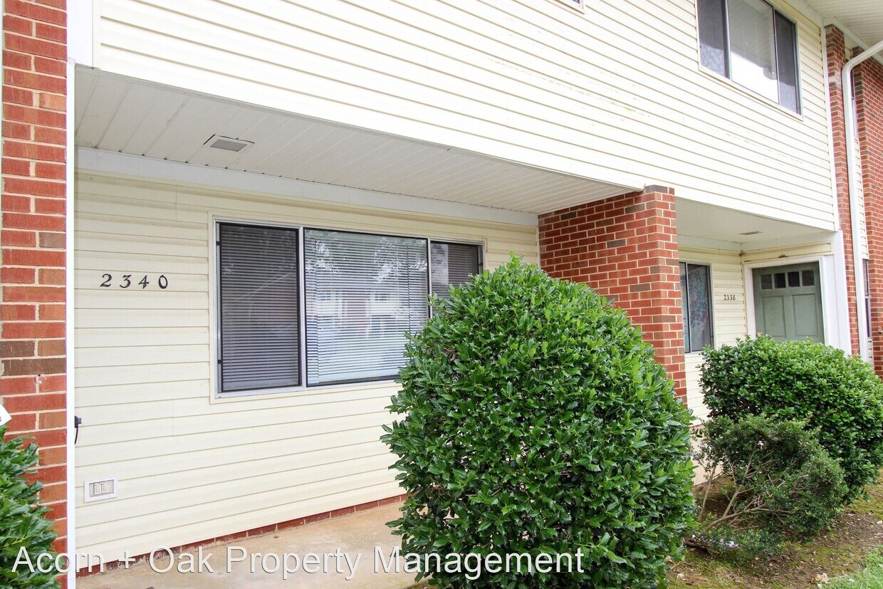 Primary Photo - 3 br, 2.5 bath House - 2340 Champion Court