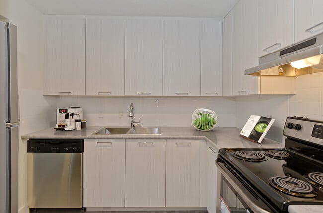 Building Photo - Tower Lane Terrace Apartments