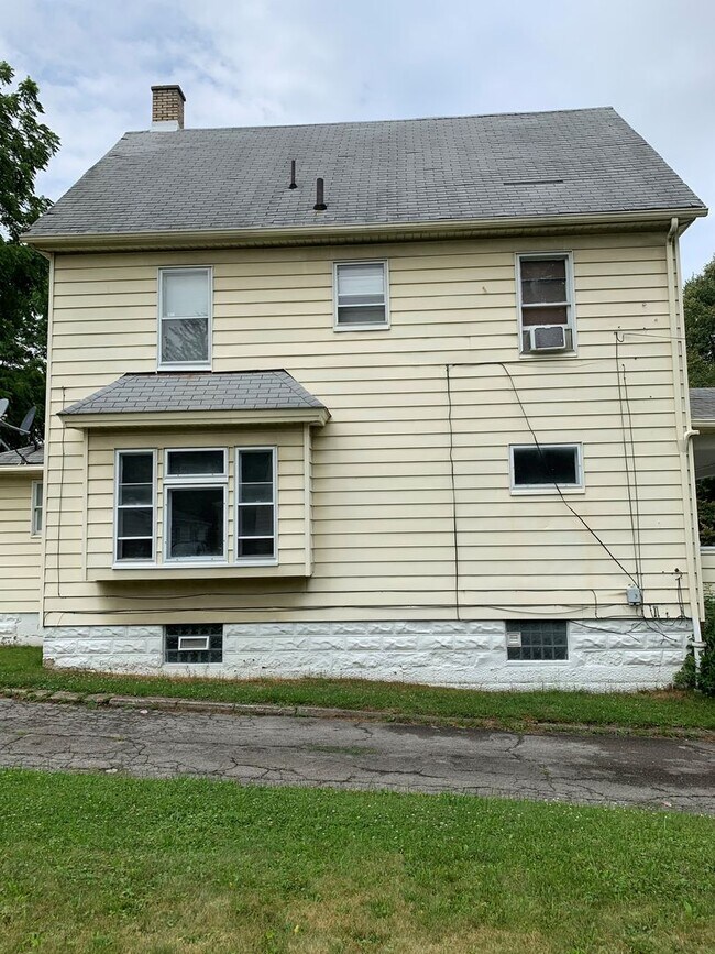 Building Photo - UPPER SOUTH-LANSINGVILLE AREA