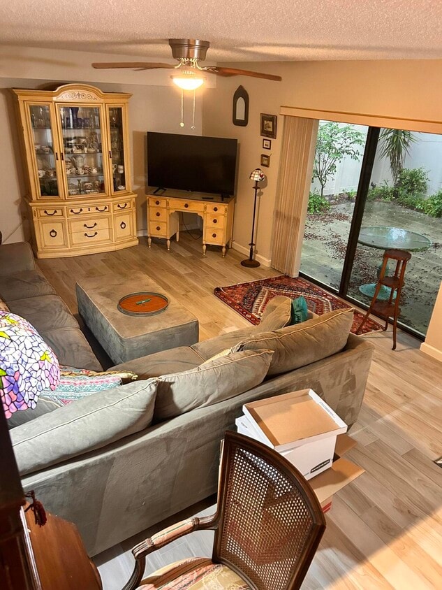 Foto principal - 8014 80th Way