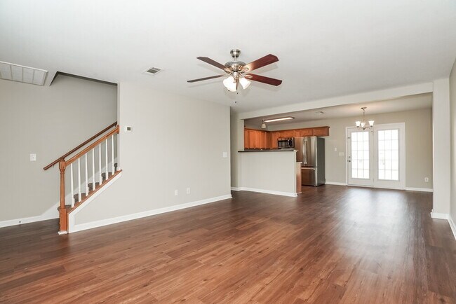 Building Photo - 146 Howard Woody Dr